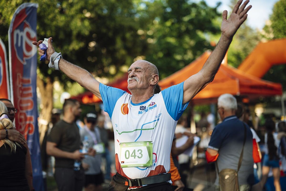Miniatură runnerman-2.jpg